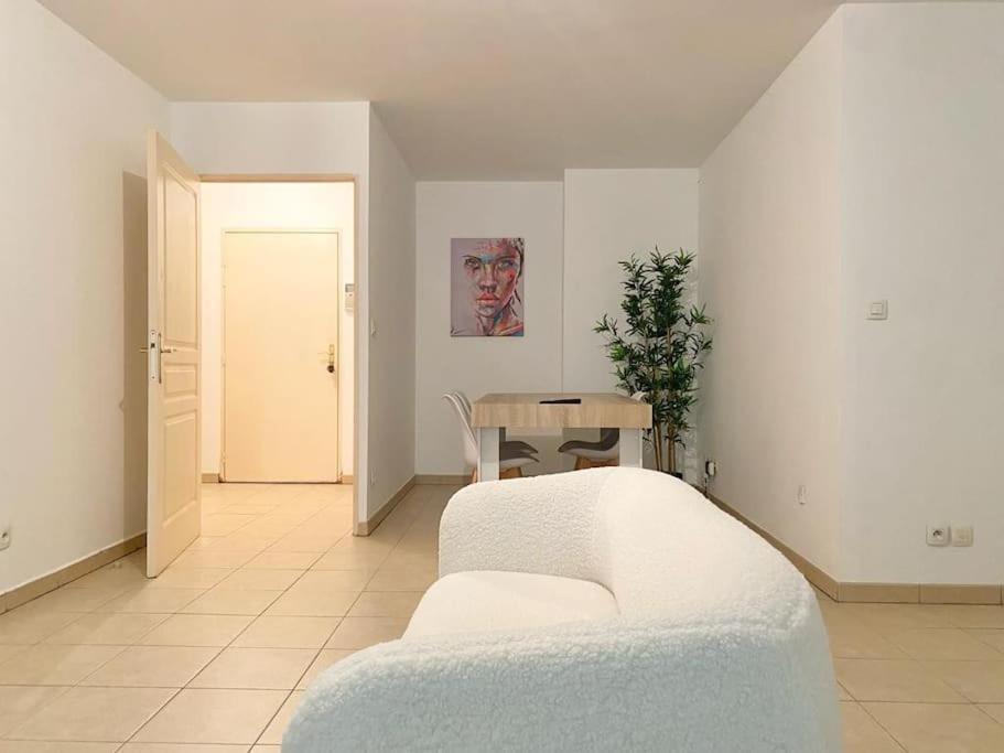 Havre De Paix La Joliette : Urban Modern Cosy Chic Apartment Марсилия Екстериор снимка